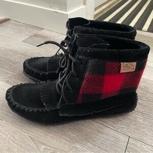 Laurentian Chief Genuine Suede Leather Fringe Moccasin Booties Buffalo Plaid